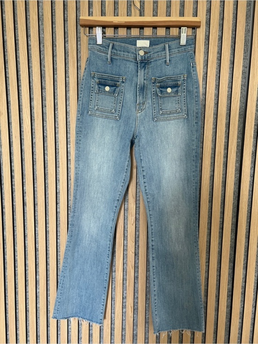 MOTHER Snapped Hustler Ankle Fray- Patch Pocket  - 25